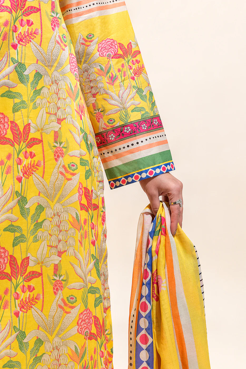 3 PIECE PRINTED LAWN SUIT-JOYFUL SPRING (UNSTITCHED) - Image 3