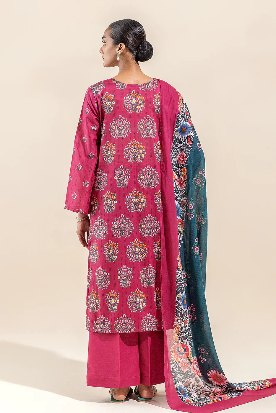 3 PIECE PRINTED LAWN SUIT-ROSETTE DAWN (UNSTITCHED) - Image 5