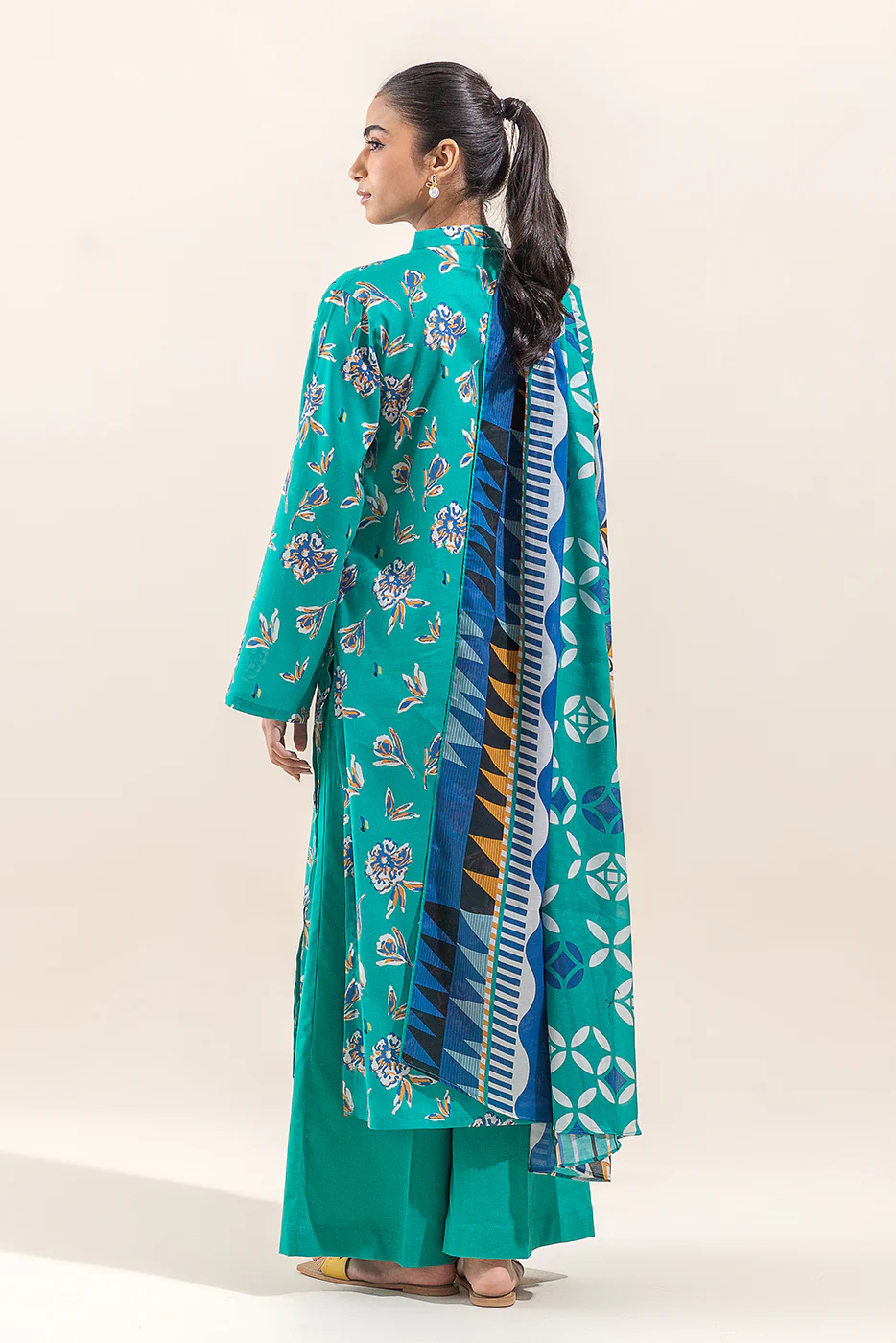 3 PIECE PRINTED LAWN SUIT-PEACOCK CHARM (UNSTITCHED) - Image 4