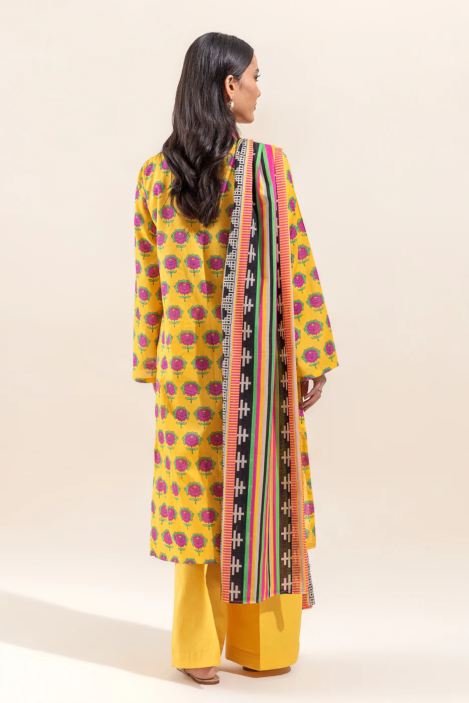 3 PIECE PRINTED LAWN SUIT-AMBER ROSE (UNSTITCHED) - Image 5