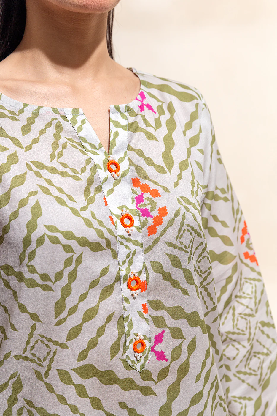 3 PIECE PRINTED LAWN SUIT-FROZEN DEW (UNSTITCHED) - Image 4