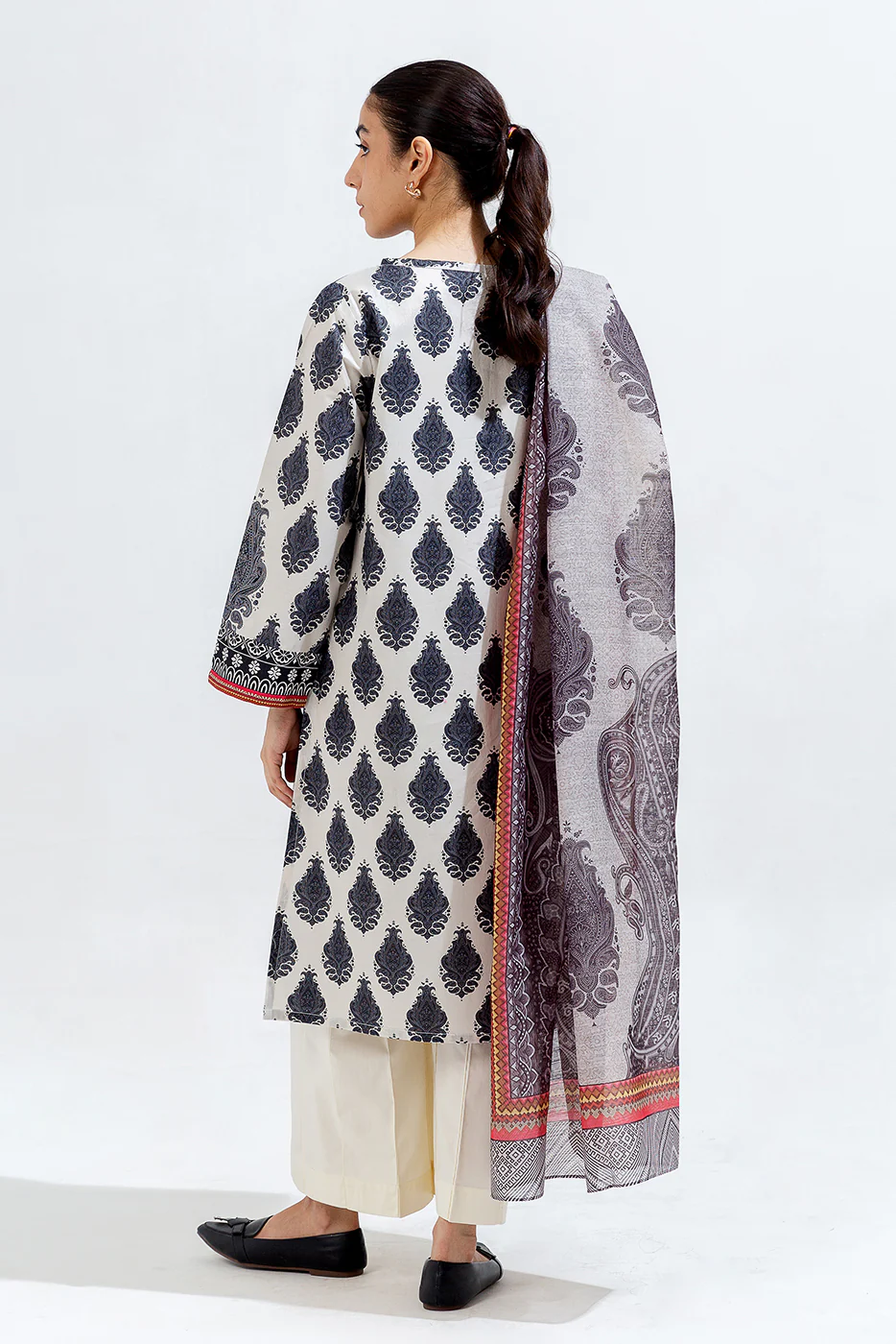2 PIECE PRINTED CAMBRIC SUIT (PRET) - Image 3