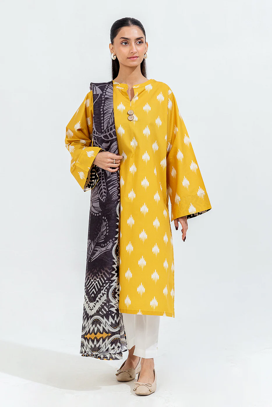 2 PIECE PRINTED CAMBRIC SUIT (PRET) - Image 5