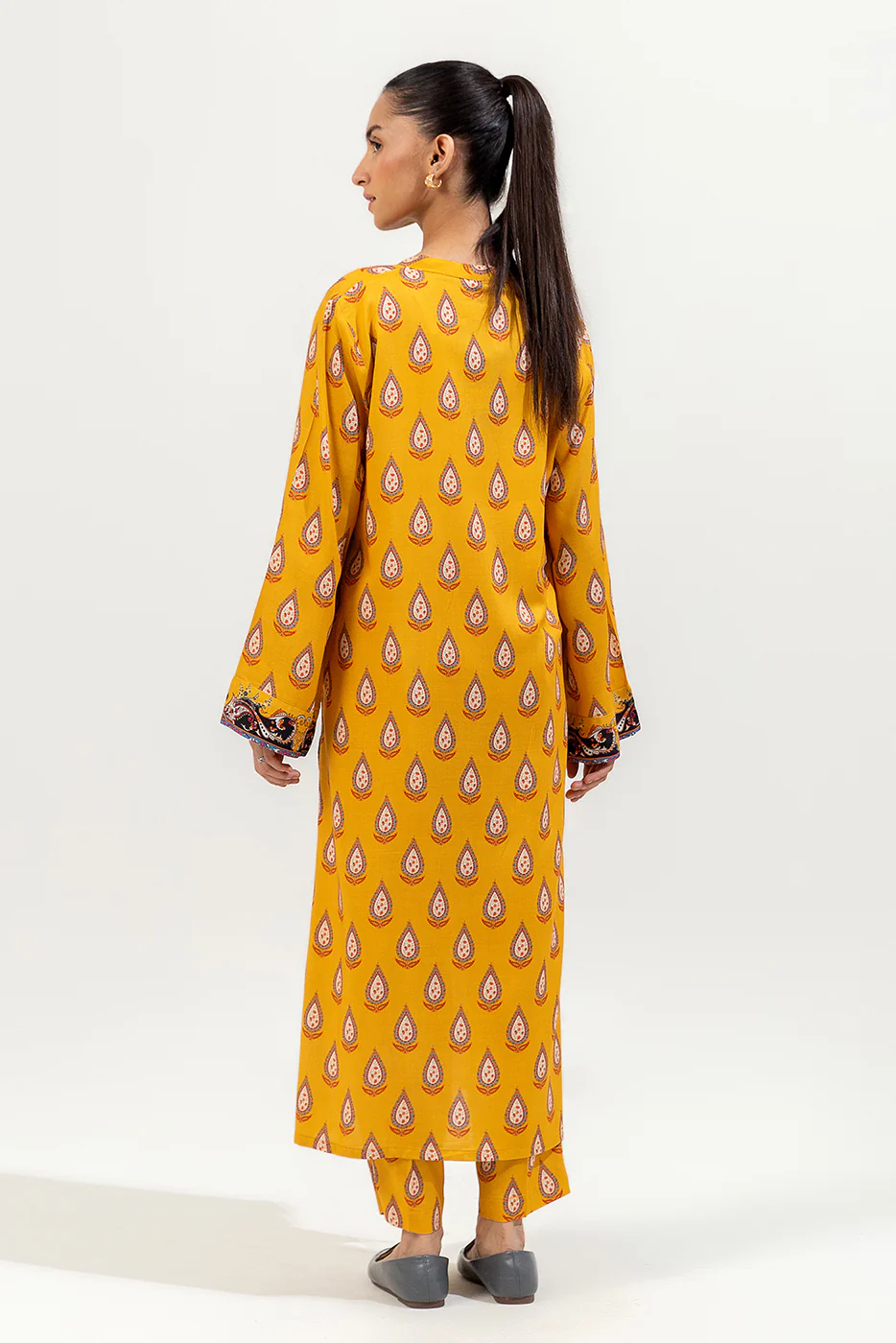 2 PIECE PRINTED VISCOSE SUIT (PRET) - Image 3