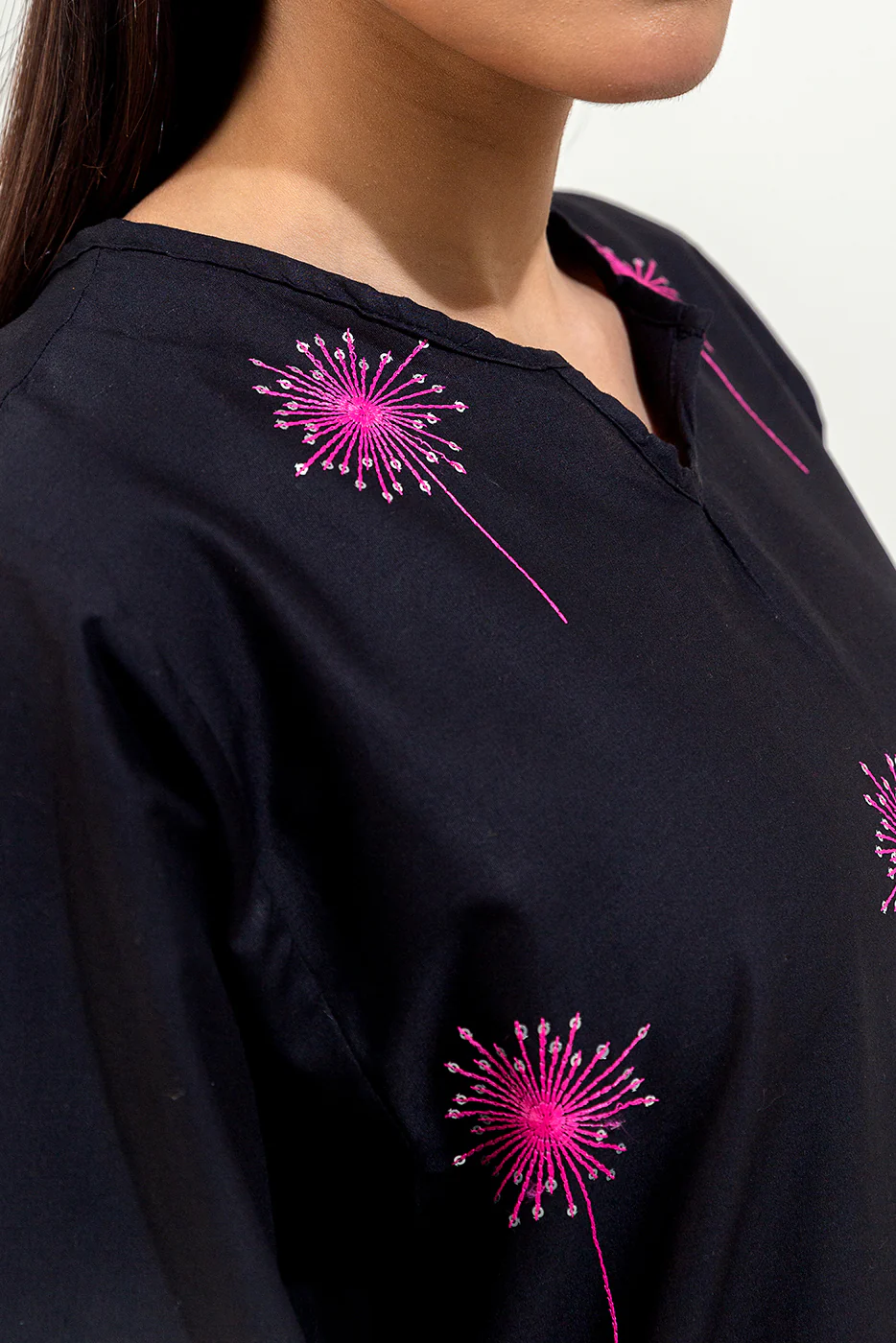 2 PIECE EMBROIDERED CAMBRIC SUIT (PRET) - Image 4