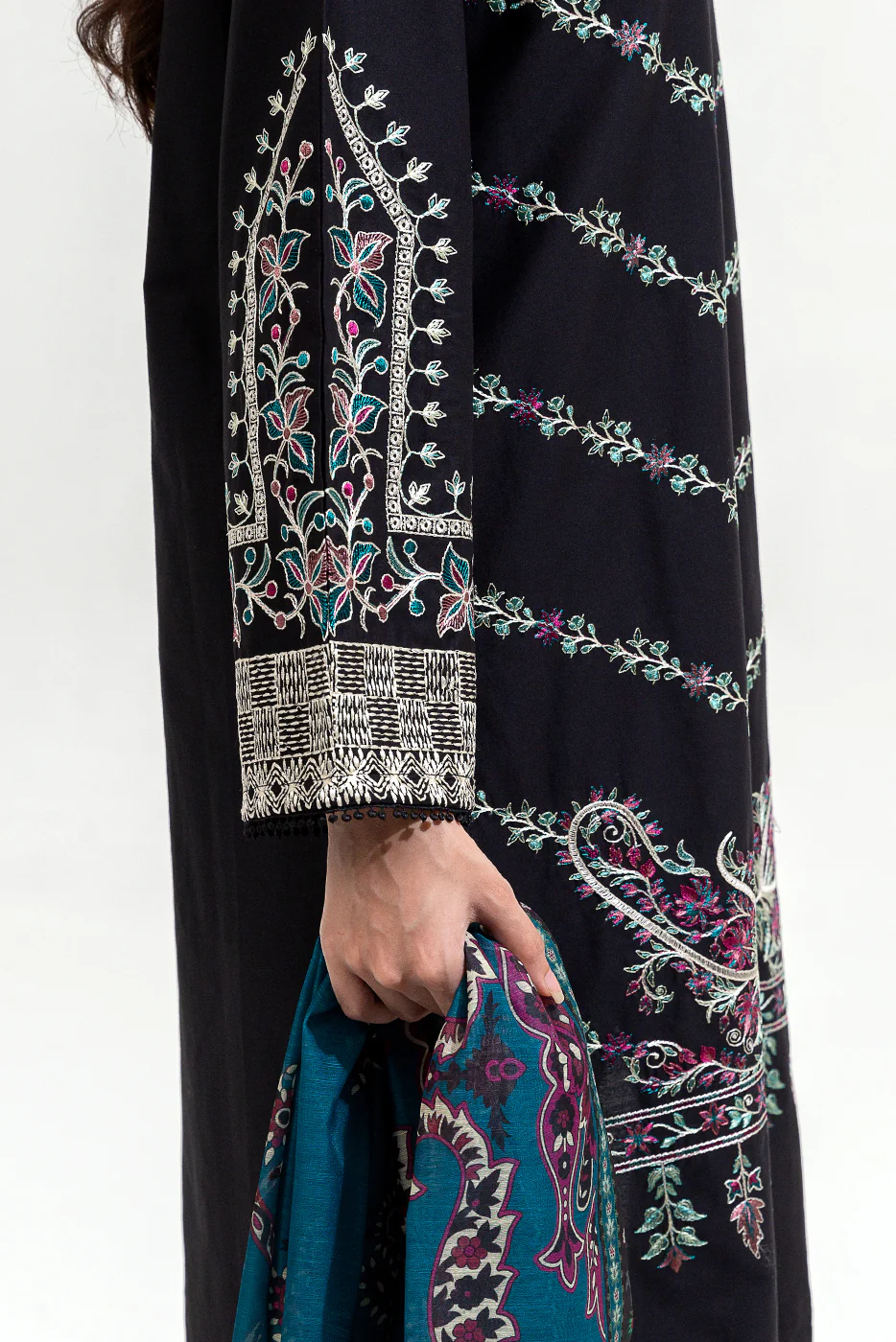 3 PIECE EMBROIDERED CAMBRIC SUIT (PRET) - Image 6