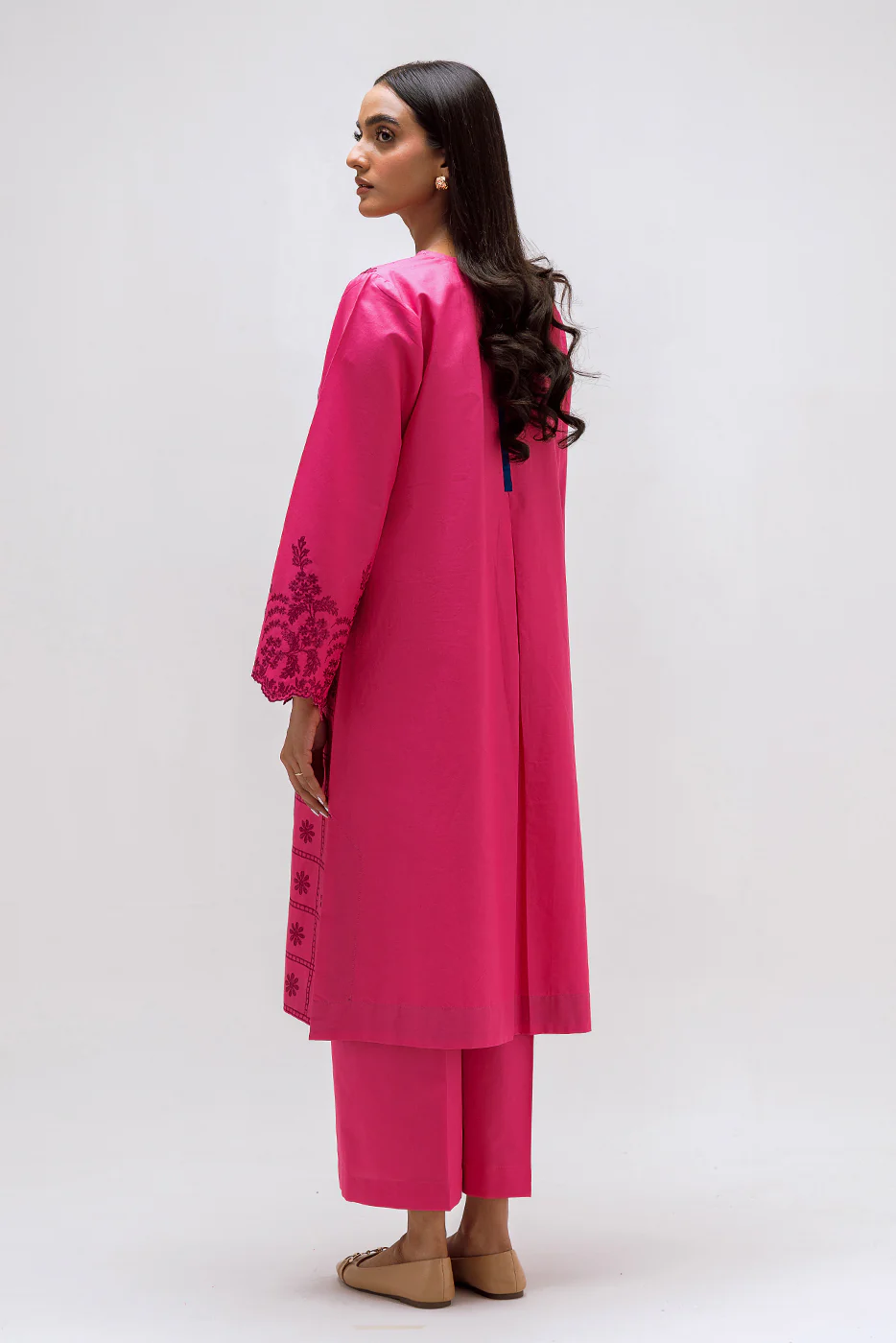2 PIECE EMBROIDERED CAMBRIC SUIT (PRET) - Image 3