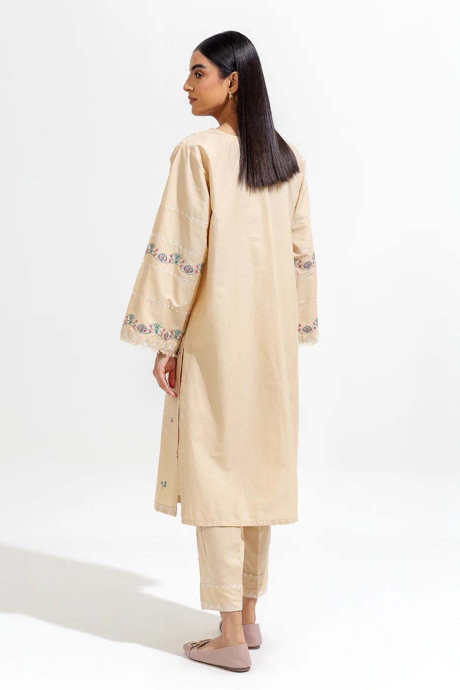 2 PIECE EMBROIDERED CAMBRIC SUIT (PRET) - Image 3
