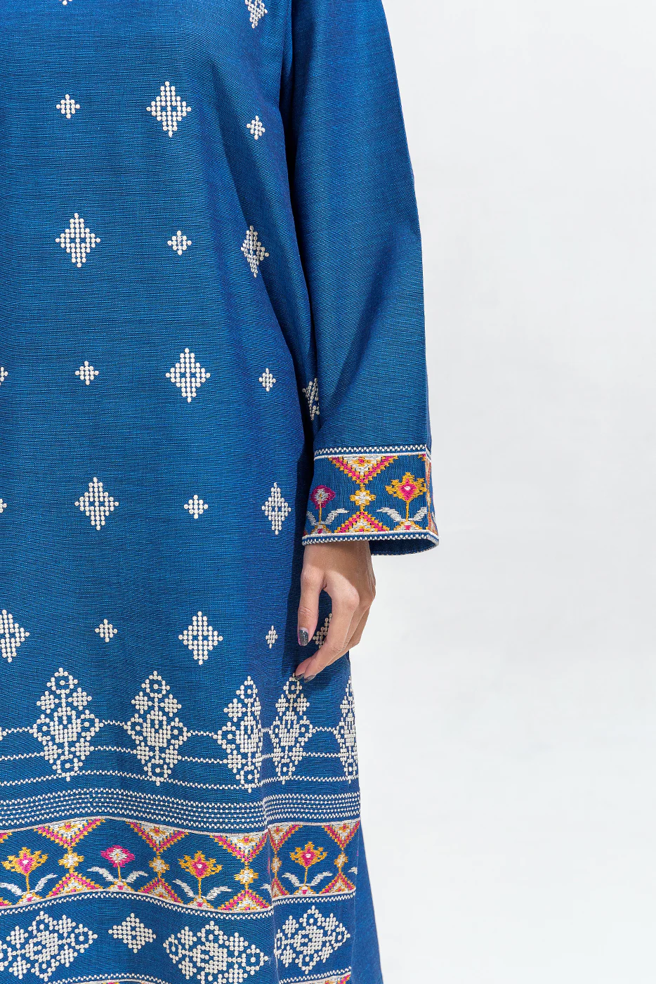 2 PIECE EMBROIDERED CHAMBRAY SUIT (PRET) - Image 6