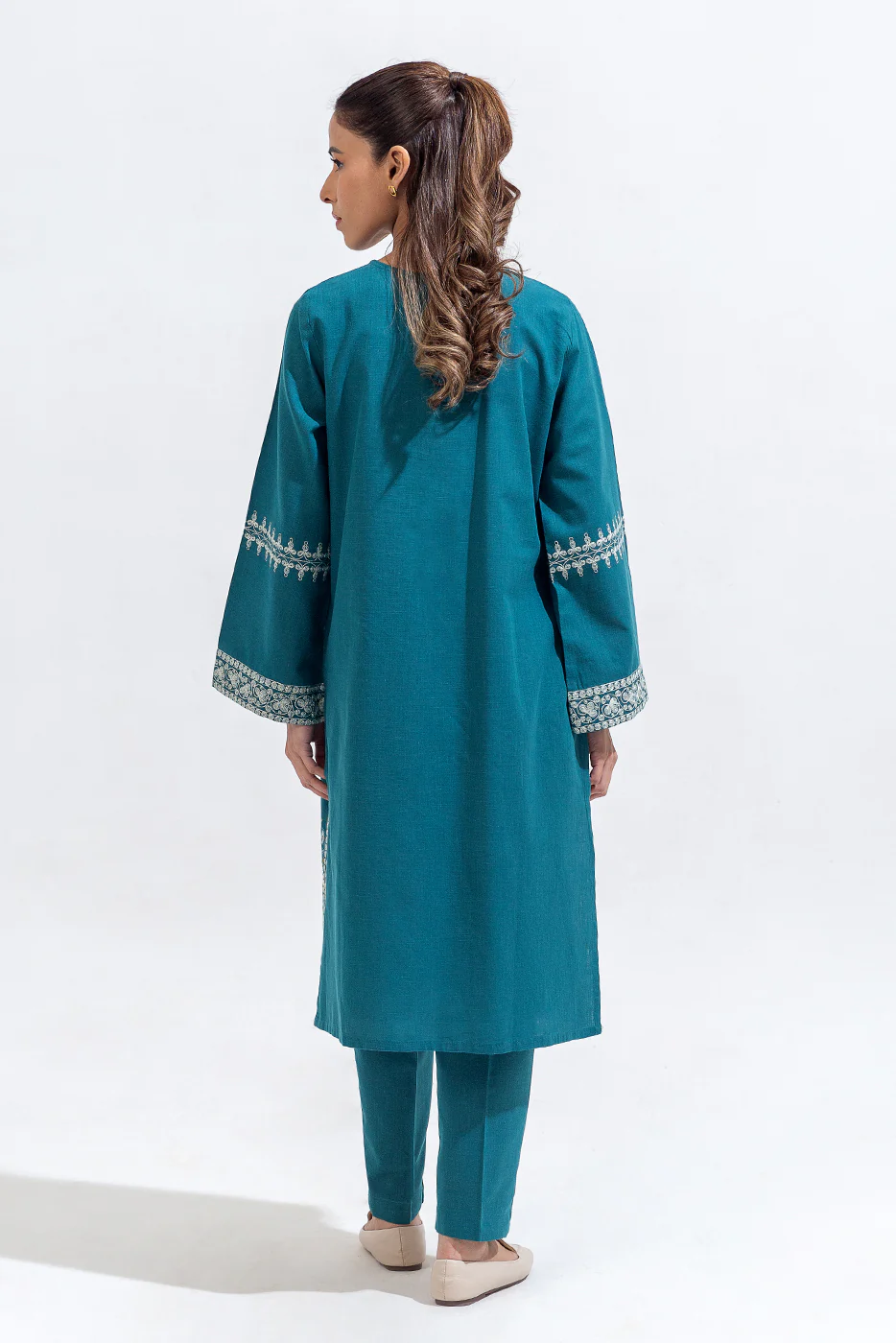 2 PIECE EMBROIDERED KHADDAR SUIT (PRET) - Image 3