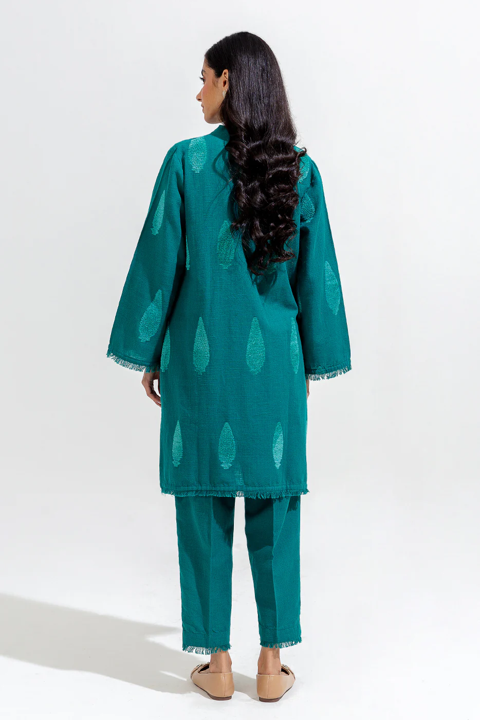 2 PIECE BASIC KHADDAR JACQUARD SUIT (PRET) - Image 3