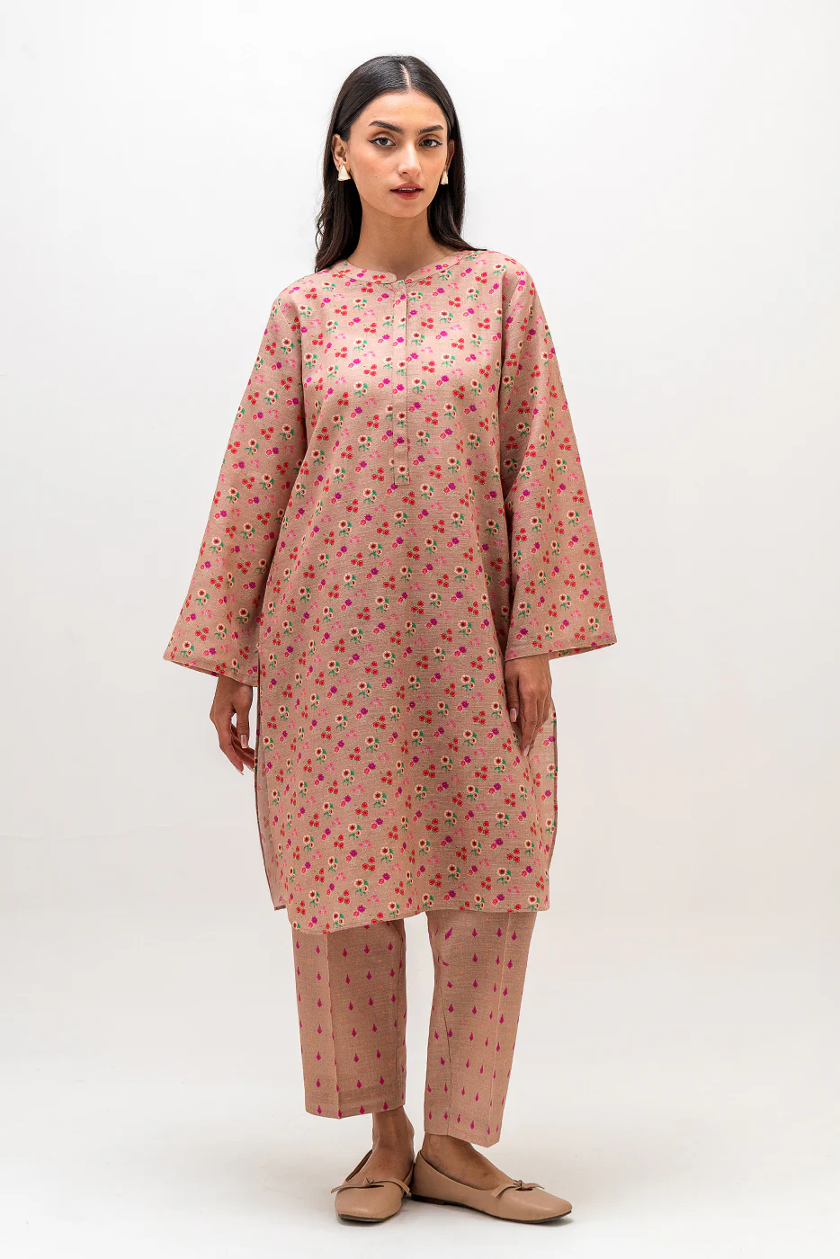 2 PIECE PRINTED KHADDAR SUIT (PRET) - Image 2