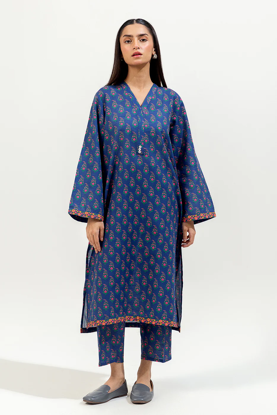 2 PIECE PRINTED KHADDAR SUIT (PRET) - Image 2