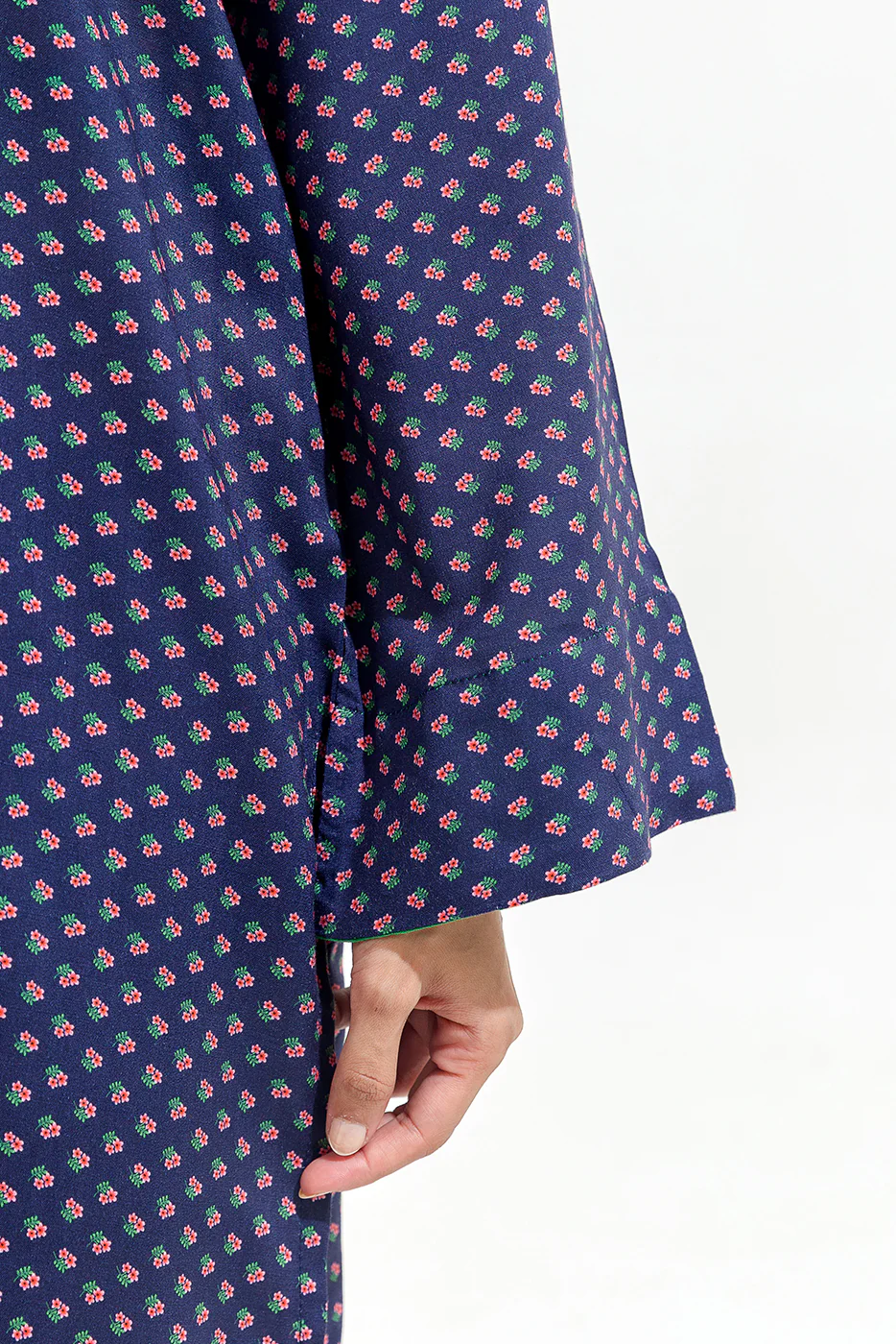 2 PIECE PRINTED VISCOSE SUIT (PRET) - Image 3