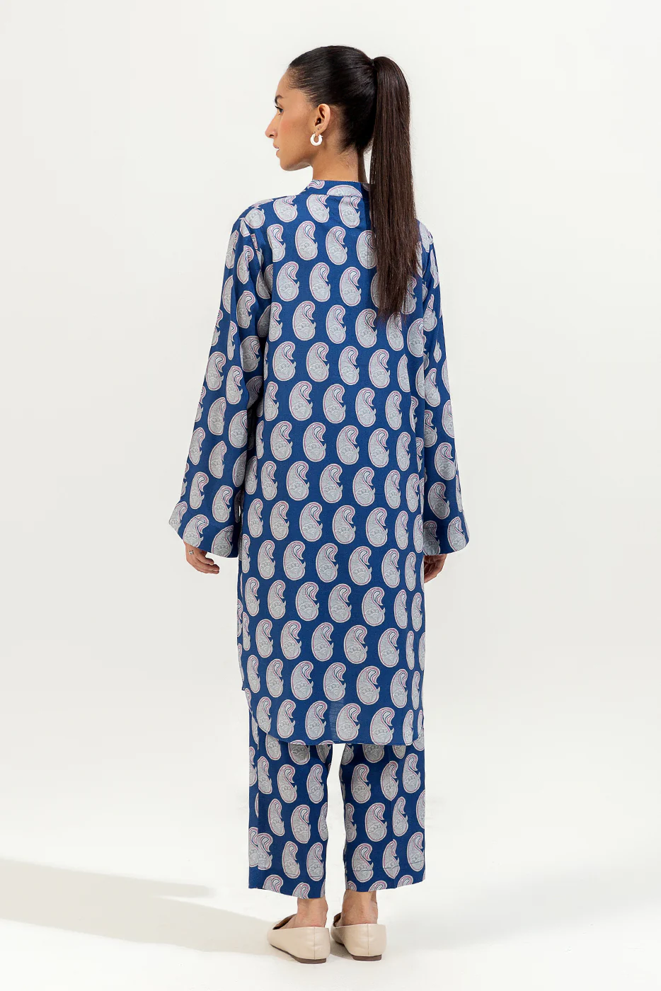 2 PIECE PRINTED VISCOSE SUIT (PRET) - Image 3