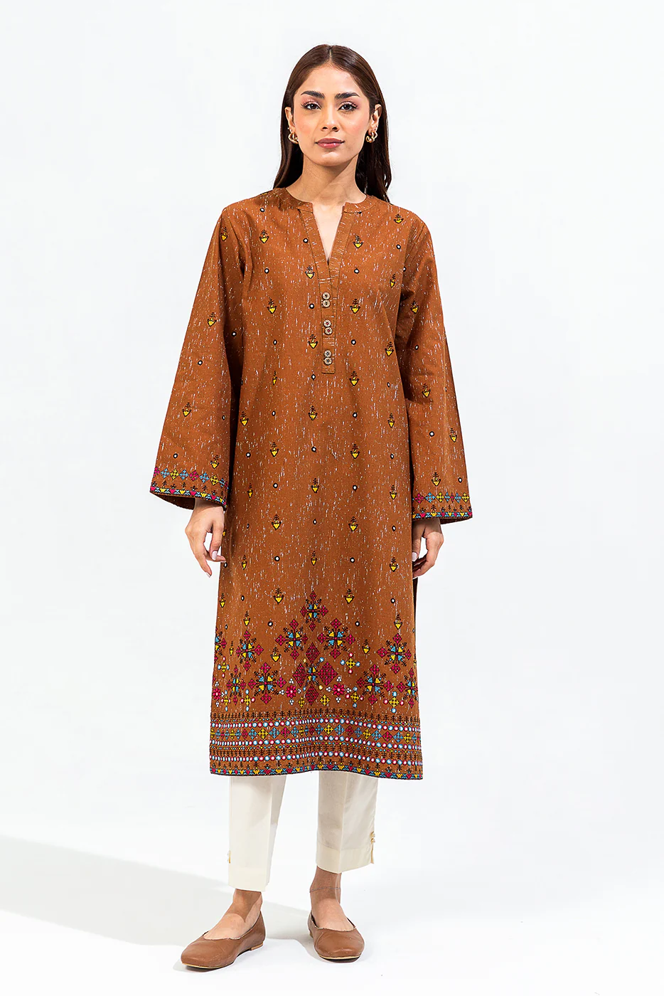 EMBROIDERED KHADDAR SHIRT (PRET) - Image 2