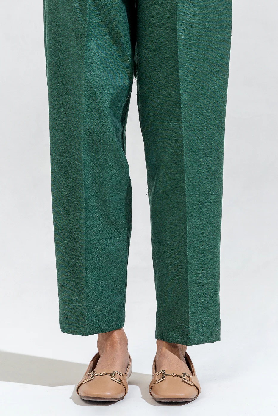 2 PIECE EMBROIDERED CHAMBRAY SUIT (PRET) - Image 3