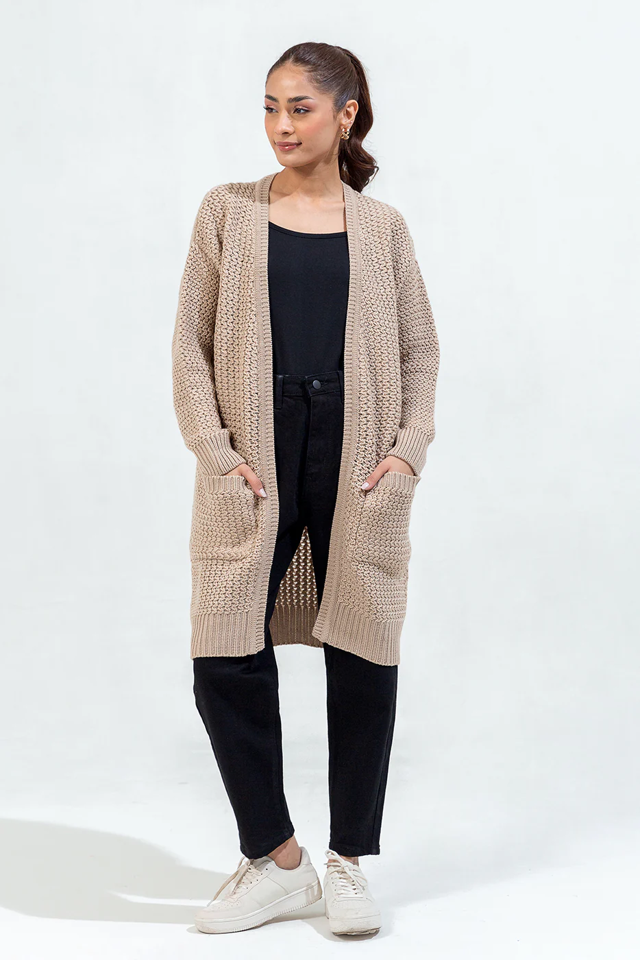 KNITTED SHRUG - Image 4