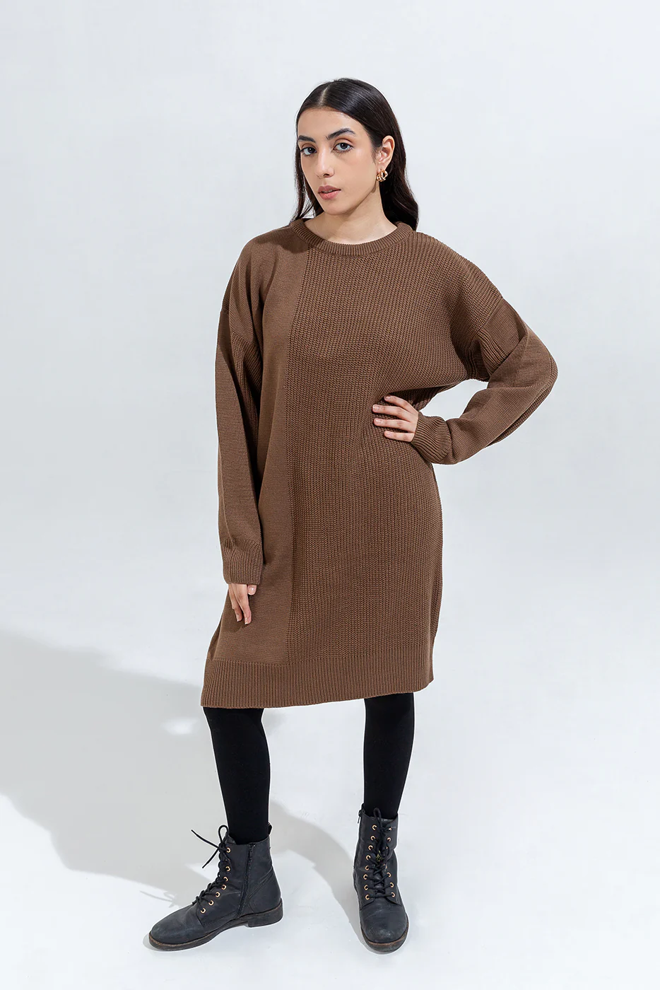 KNITTED KNEE LENGTH DRESS - Image 2