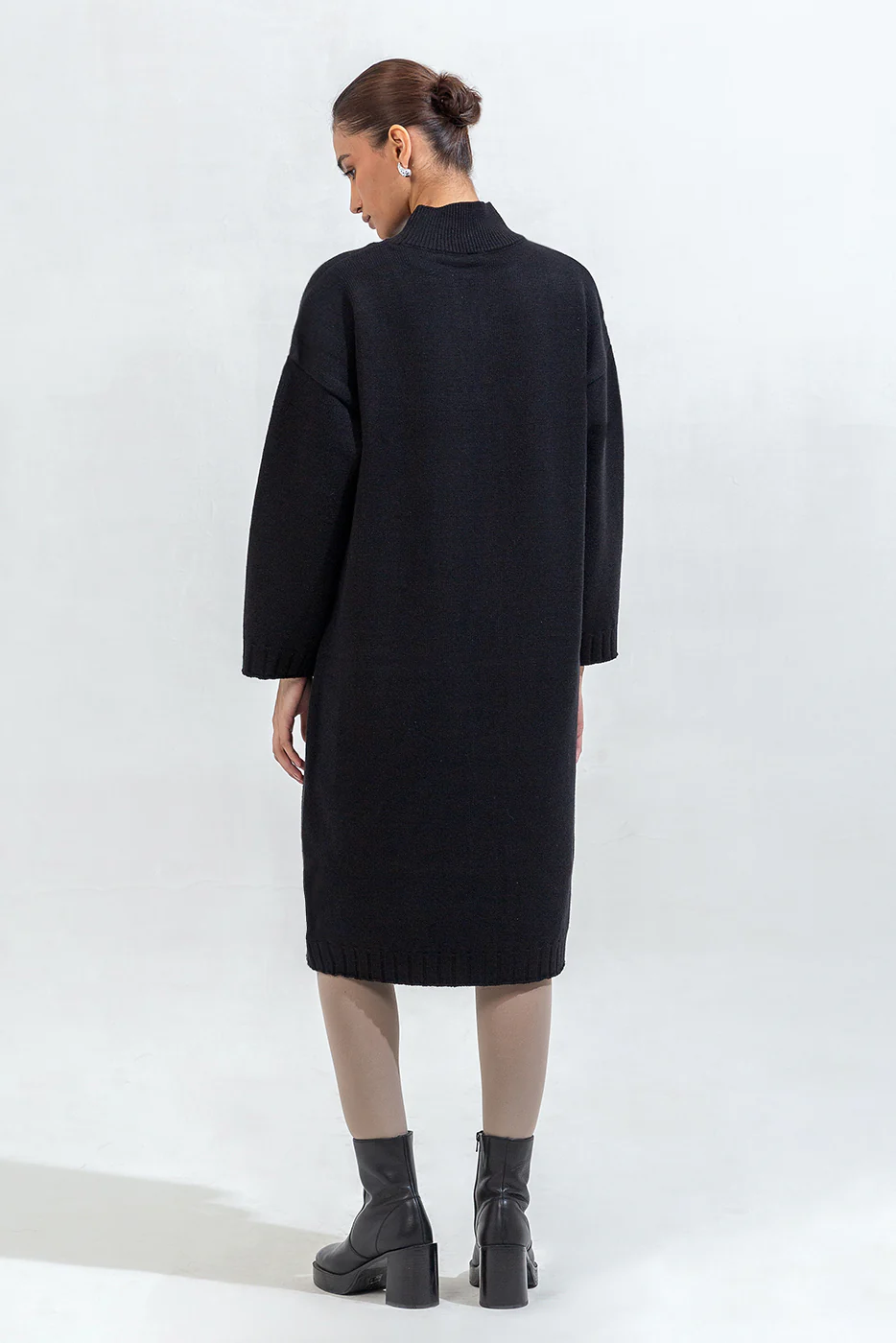 CABLE KNIT DRESS - Image 3