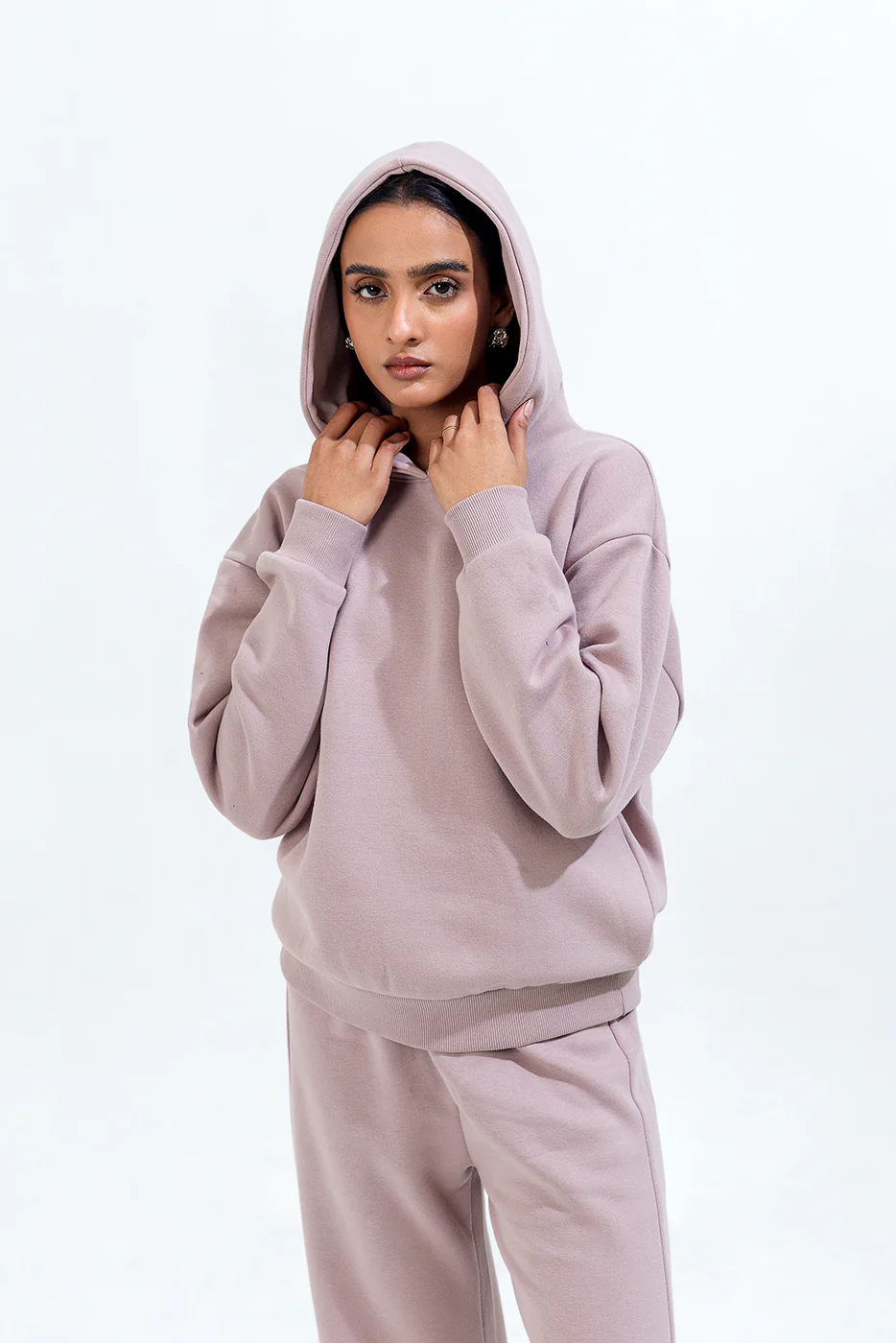 BASIC HOODIE - Image 2