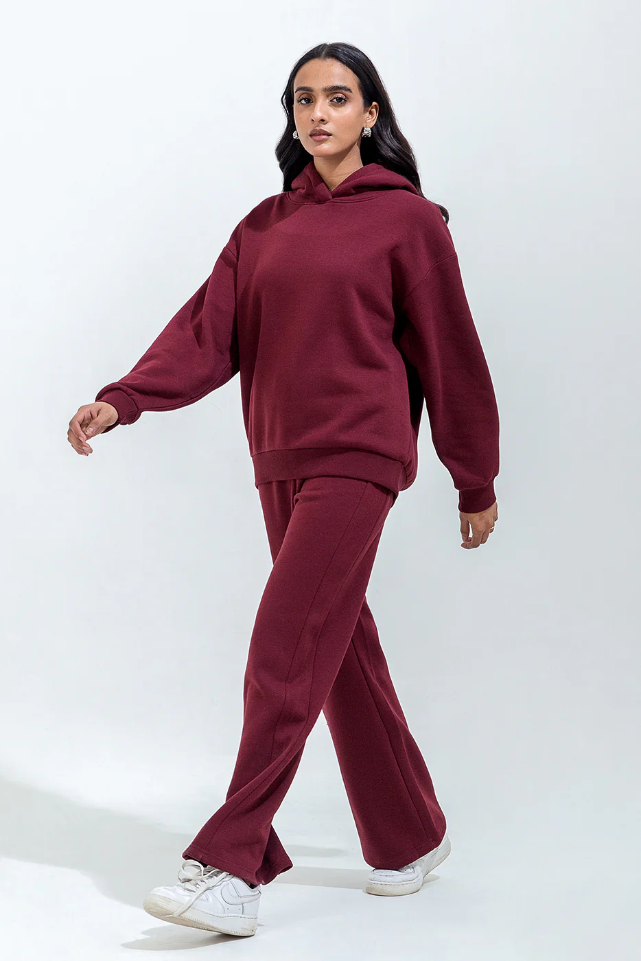 BASIC HOODIE - Image 3