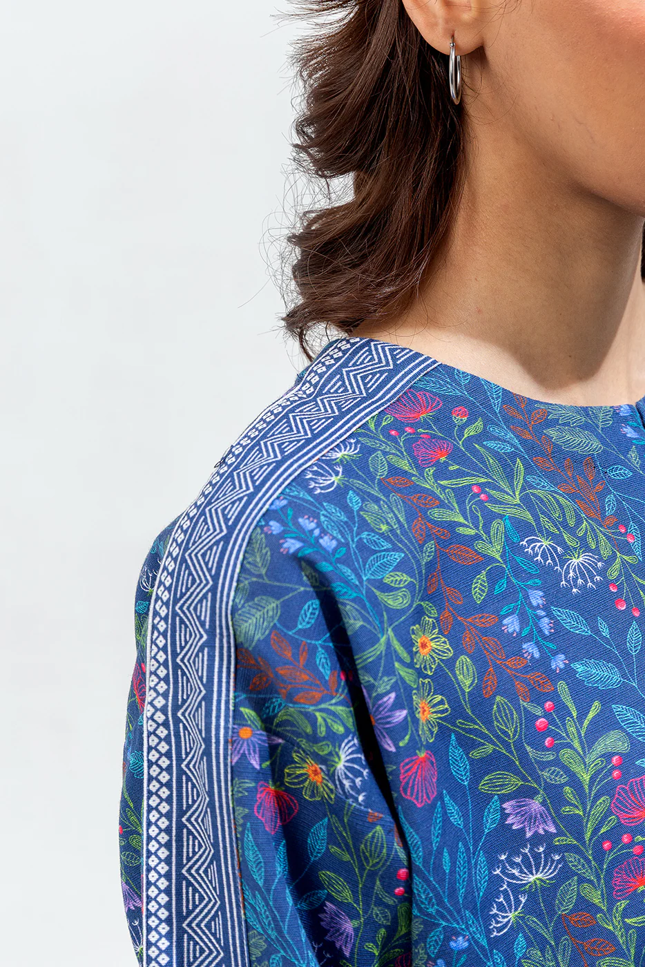 PRINTED KHADDAR SHIRT (PRET) - Image 3