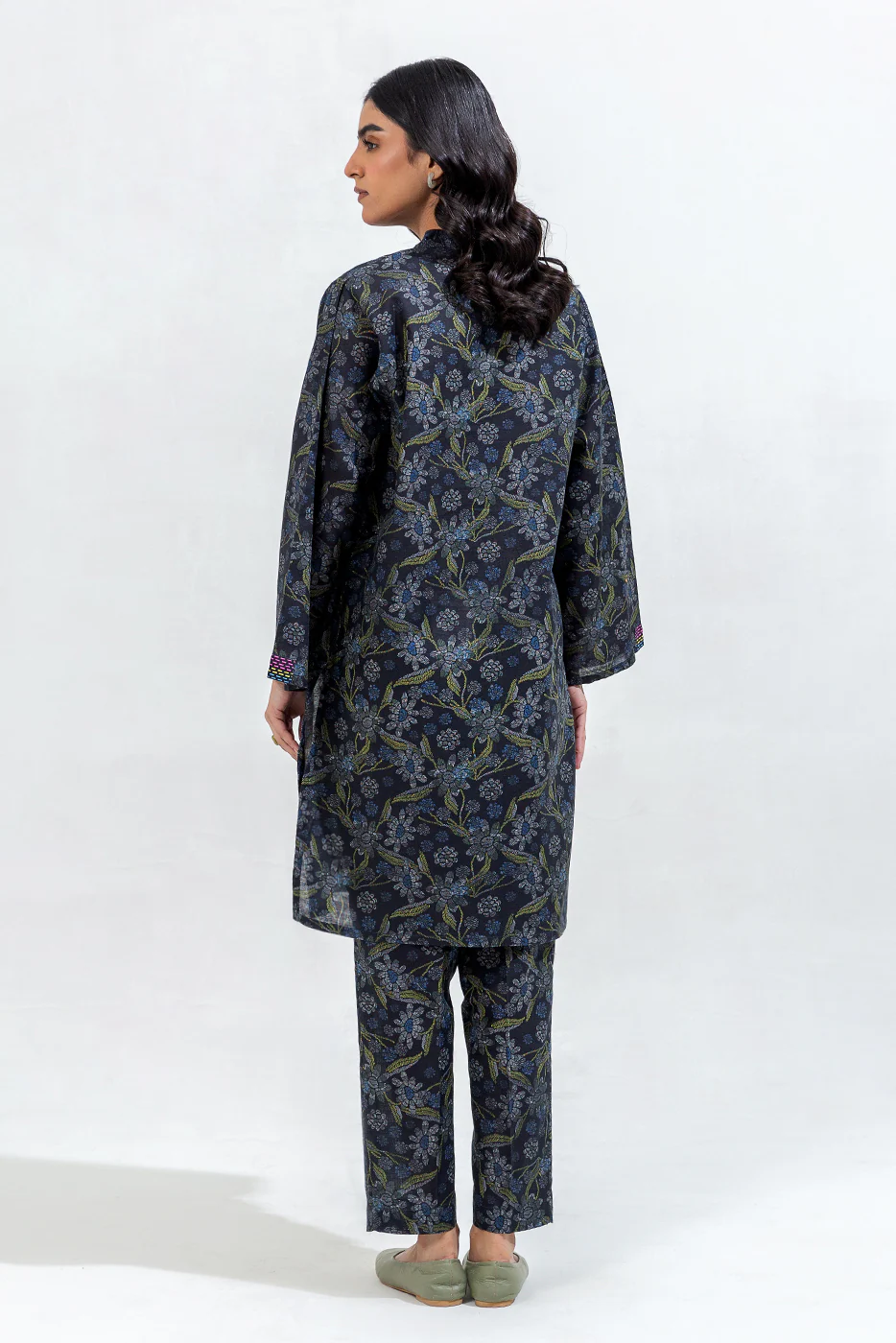 PRINTED KHADDAR SHIRT (PRET) - Image 3