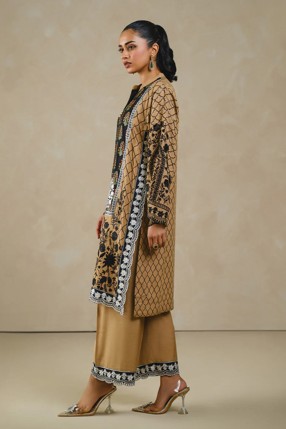 2 PIECE EMBROIDERED RAW SILK SUIT (LUXURY-PRET) - Image 3