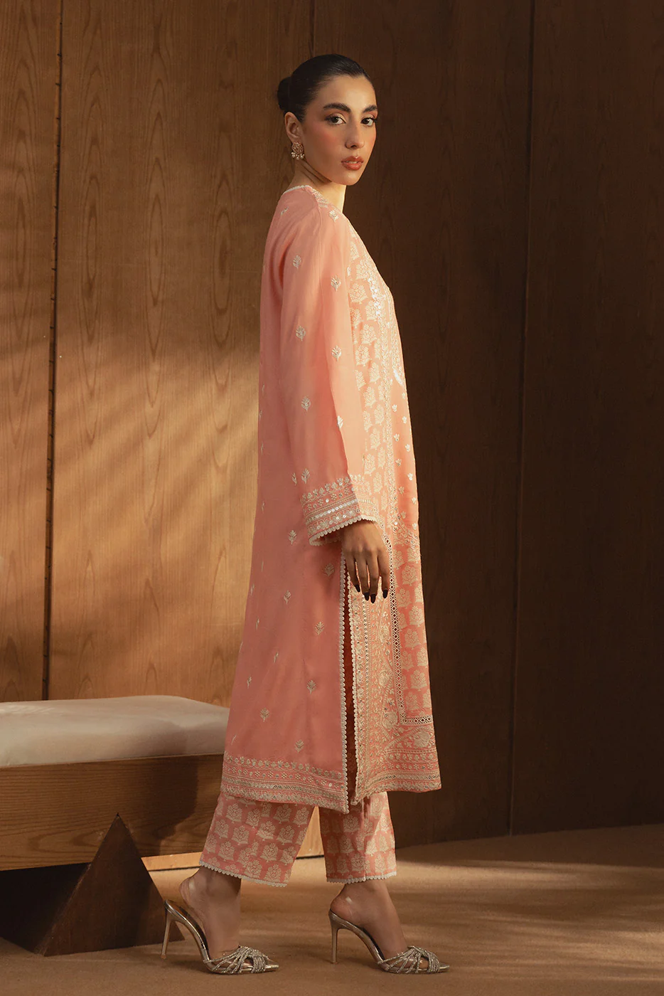2 PIECE EMBROIDERED RAW SILK SUIT (LUXURY PRET) - Image 5