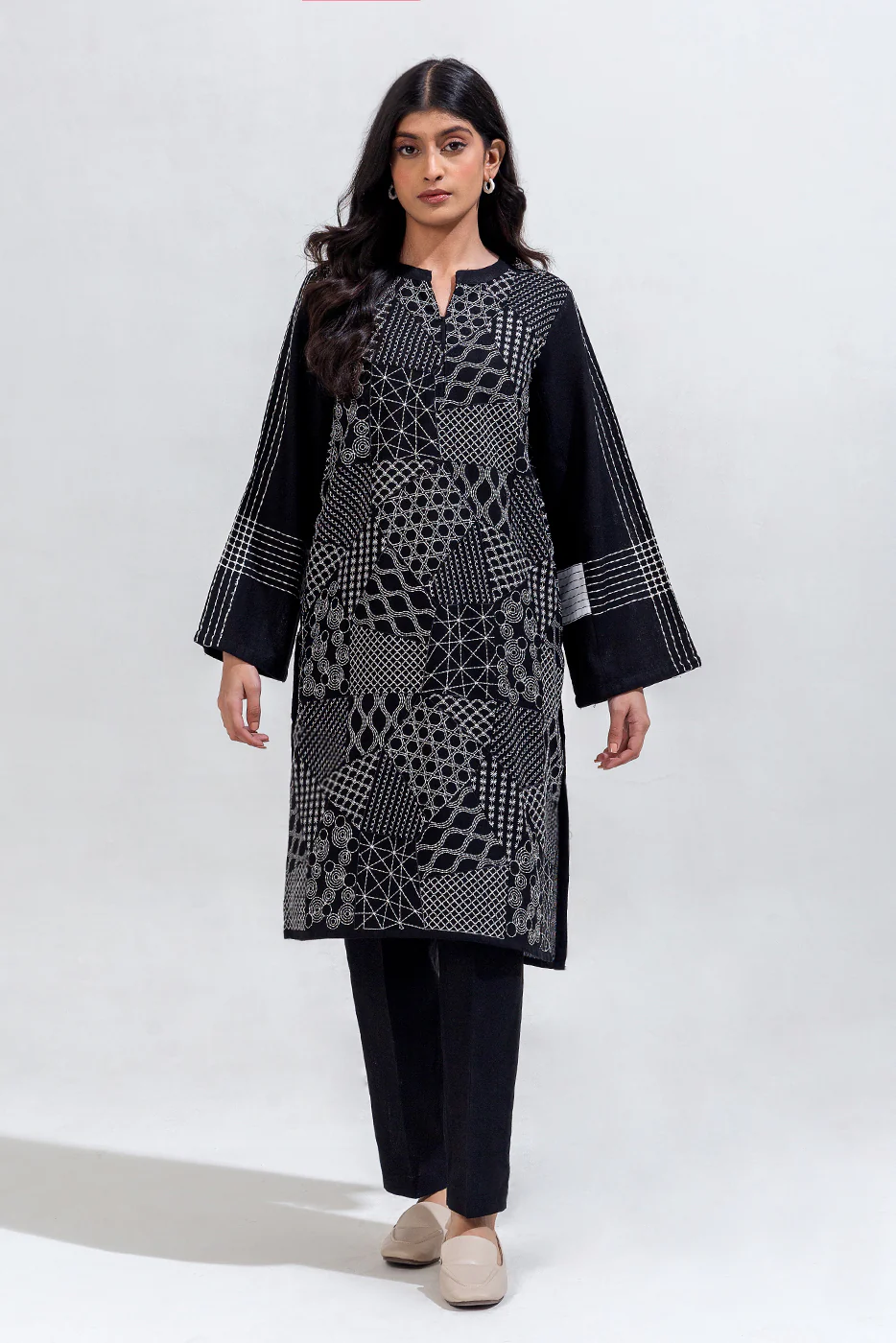 2 PIECE EMBROIDERED KHADDAR JACQUARD SUIT (PRET) - Image 2