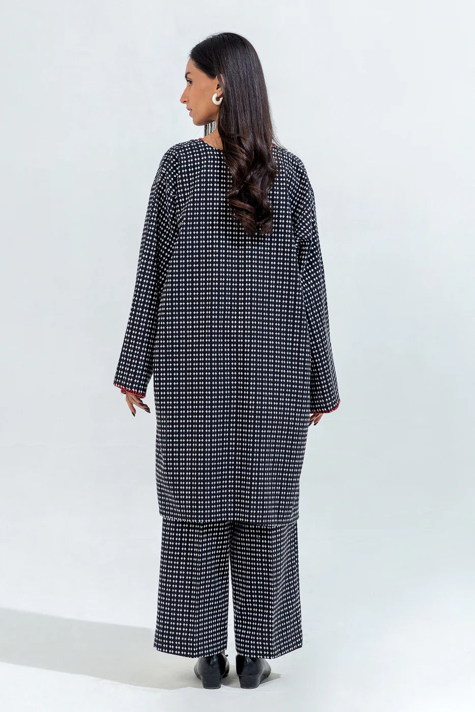 2 PIECE BASIC JACQUARD SUIT (PRET) - Image 4