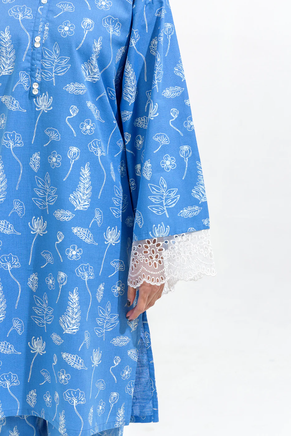 2 PIECE EMBROIDERED KHADDAR SUIT (PRET) - Image 7