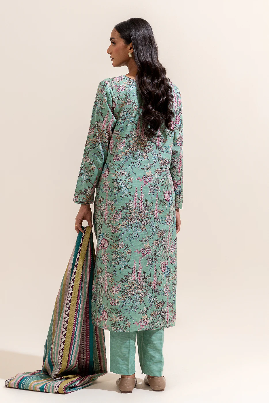 2 PIECE PRINTED KHADDAR SUIT-AQUATIC FLORA (UNSTITCHED) - Image 4
