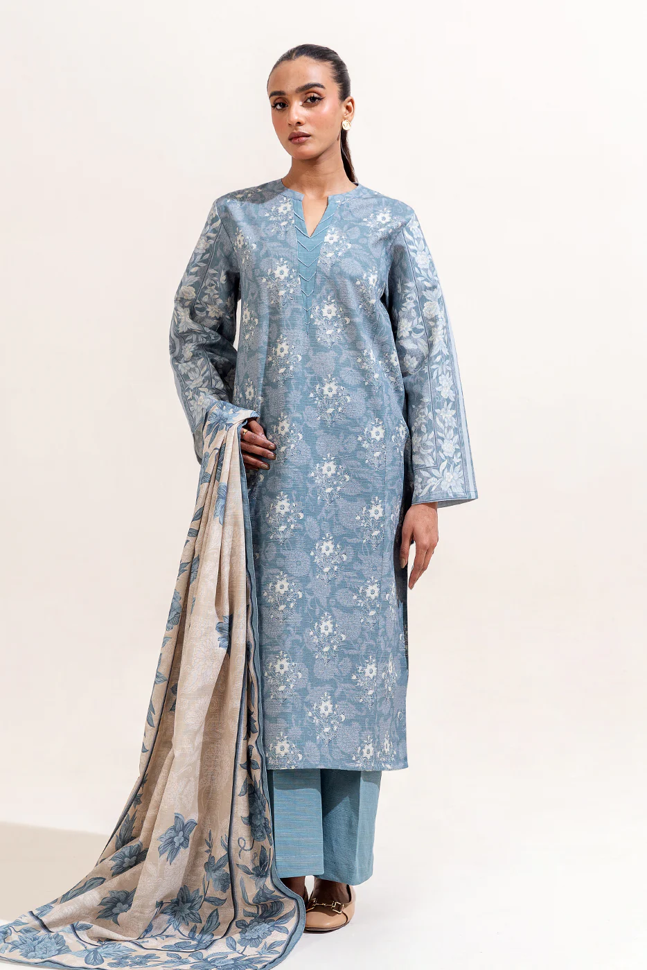 3 PIECE PRINTED KHADDAR SUIT-ARONA FLOW (UNSTITCHED) - Image 3