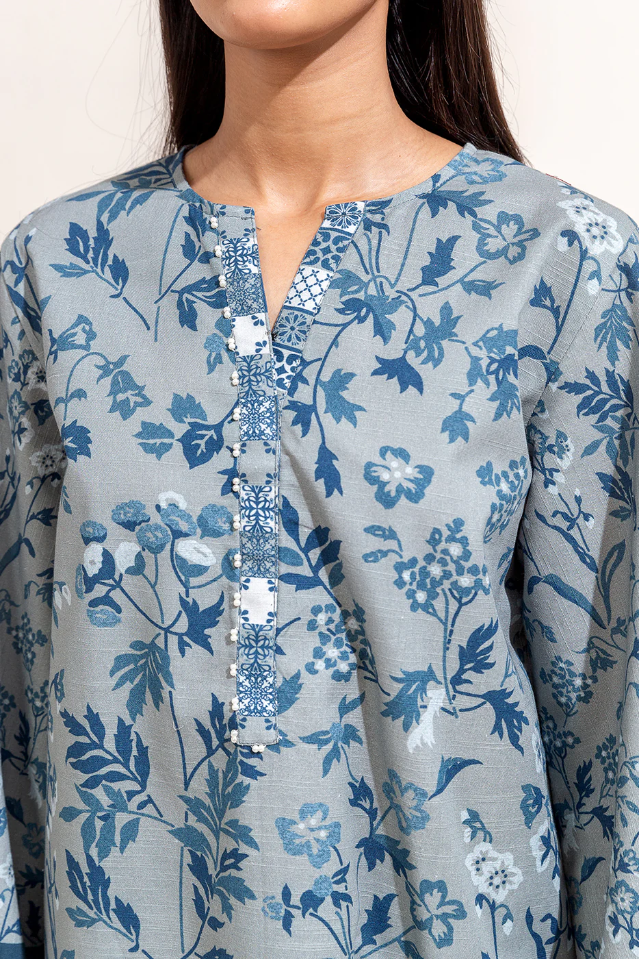 3 PIECE PRINTED KHADDAR SUIT-CERULEAN ASH (UNSTITCHED) - Image 3