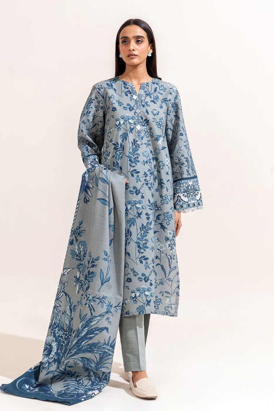 3 PIECE PRINTED KHADDAR SUIT-CERULEAN ASH (UNSTITCHED) - Image 5