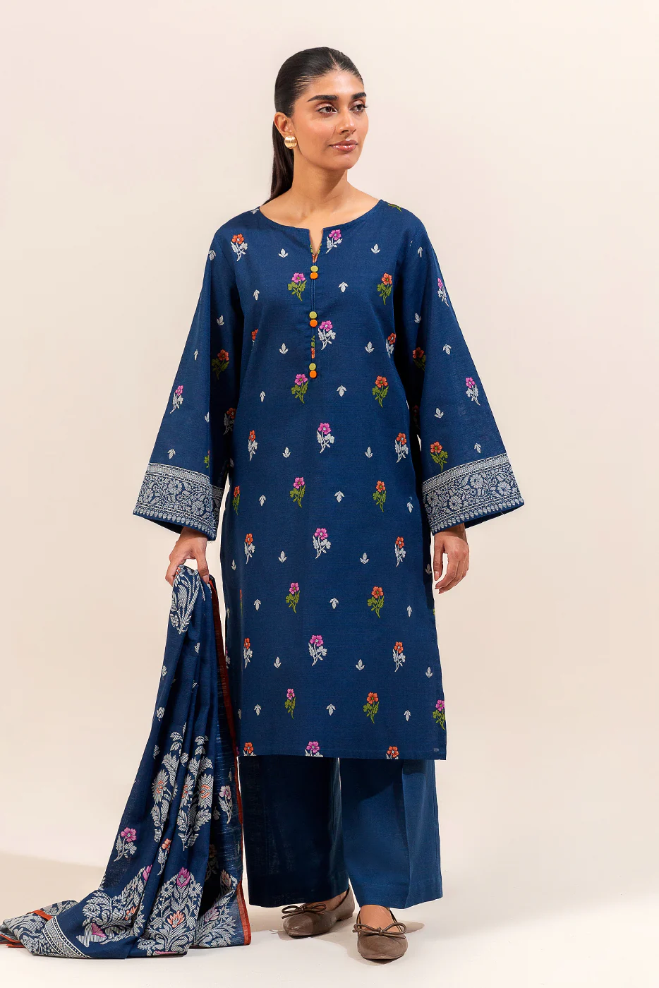 3 PIECE PRINTED KHADDAR SUIT-BLOSSOM RIVIERA (UNSTITCHED) - Image 4