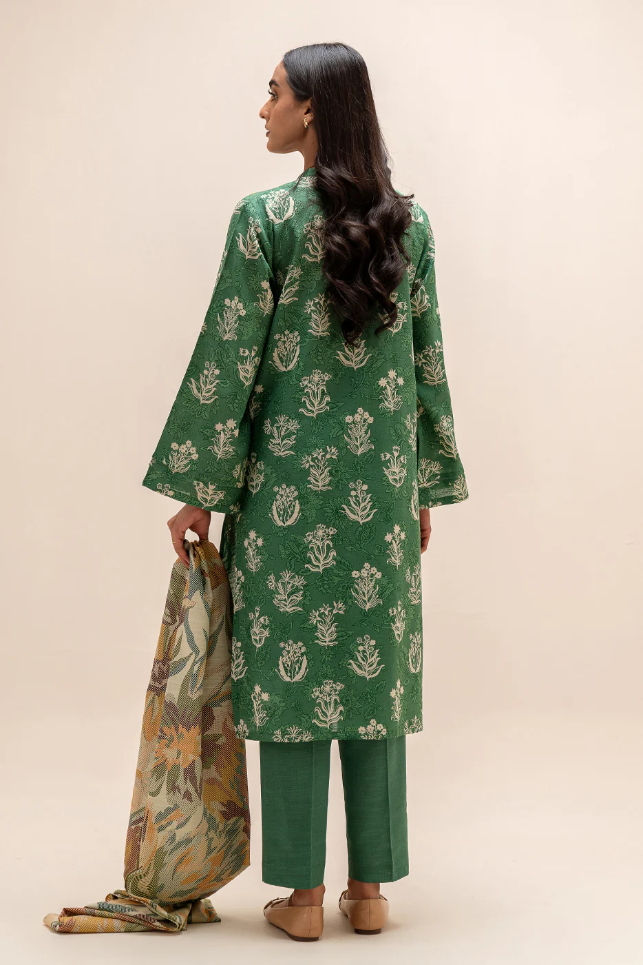 2 PIECE EMBROIDERED KHADDAR SUIT-SAGE PEARL (UNSTITCHED) - Image 3