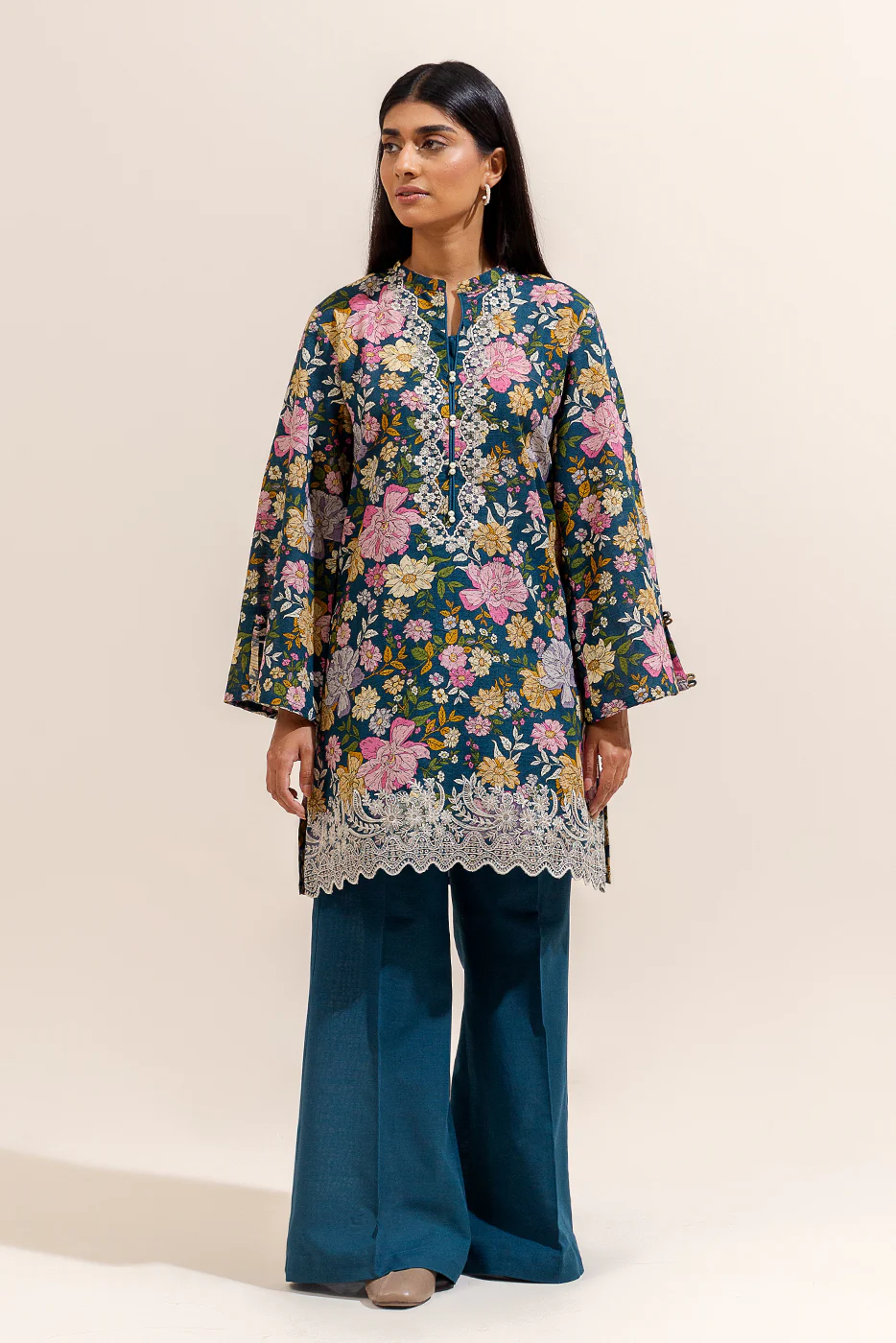 2 PIECE EMBROIDERED KHADDAR SUIT-MAJESTIC TEAL (UNSTITCHED) - Image 3