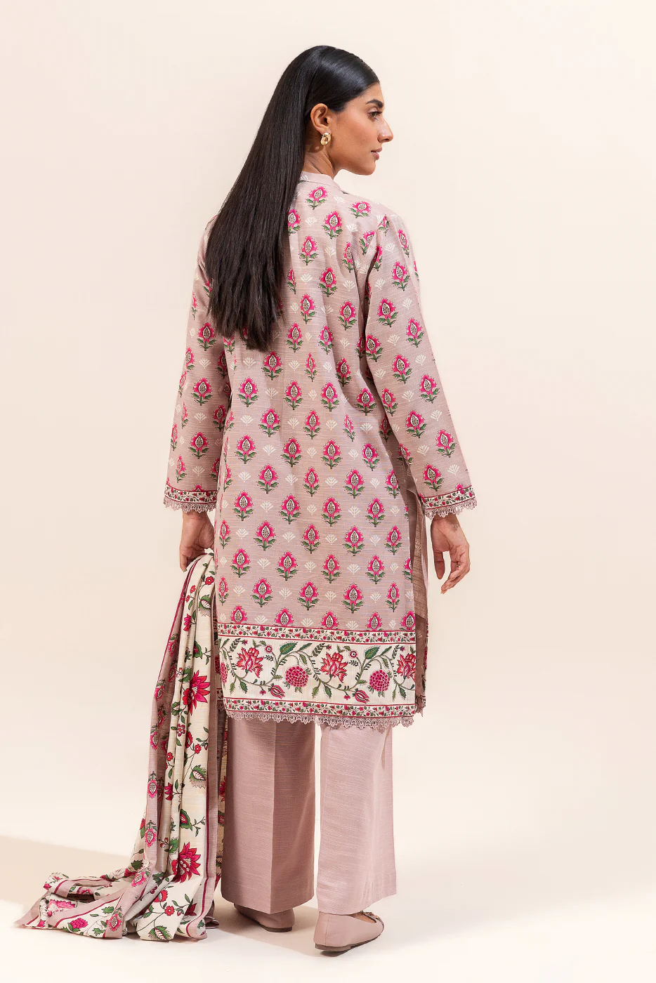 3 PIECE EMBROIDERED KHADDAR SUIT-ARDENT DESIRE (UNSTITCHED) - Image 4