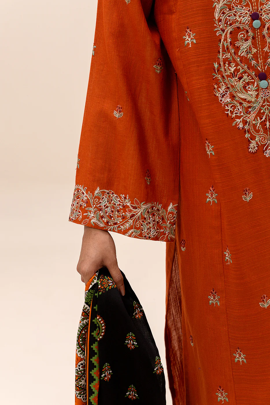 3 PIECE EMBROIDERED KHADDAR SUIT-SEDONA DRAPE (UNSTITCHED) - Image 6