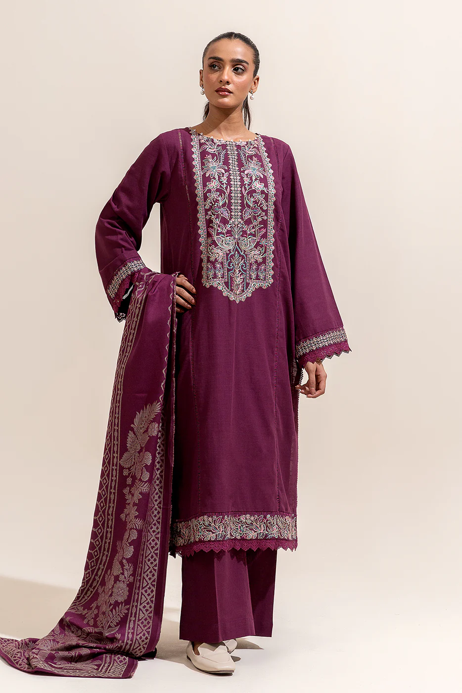 2 PIECE EMBROIDERED KHADDAR SUIT-SANGRIA MUSK (UNSTITCHED) - Image 3