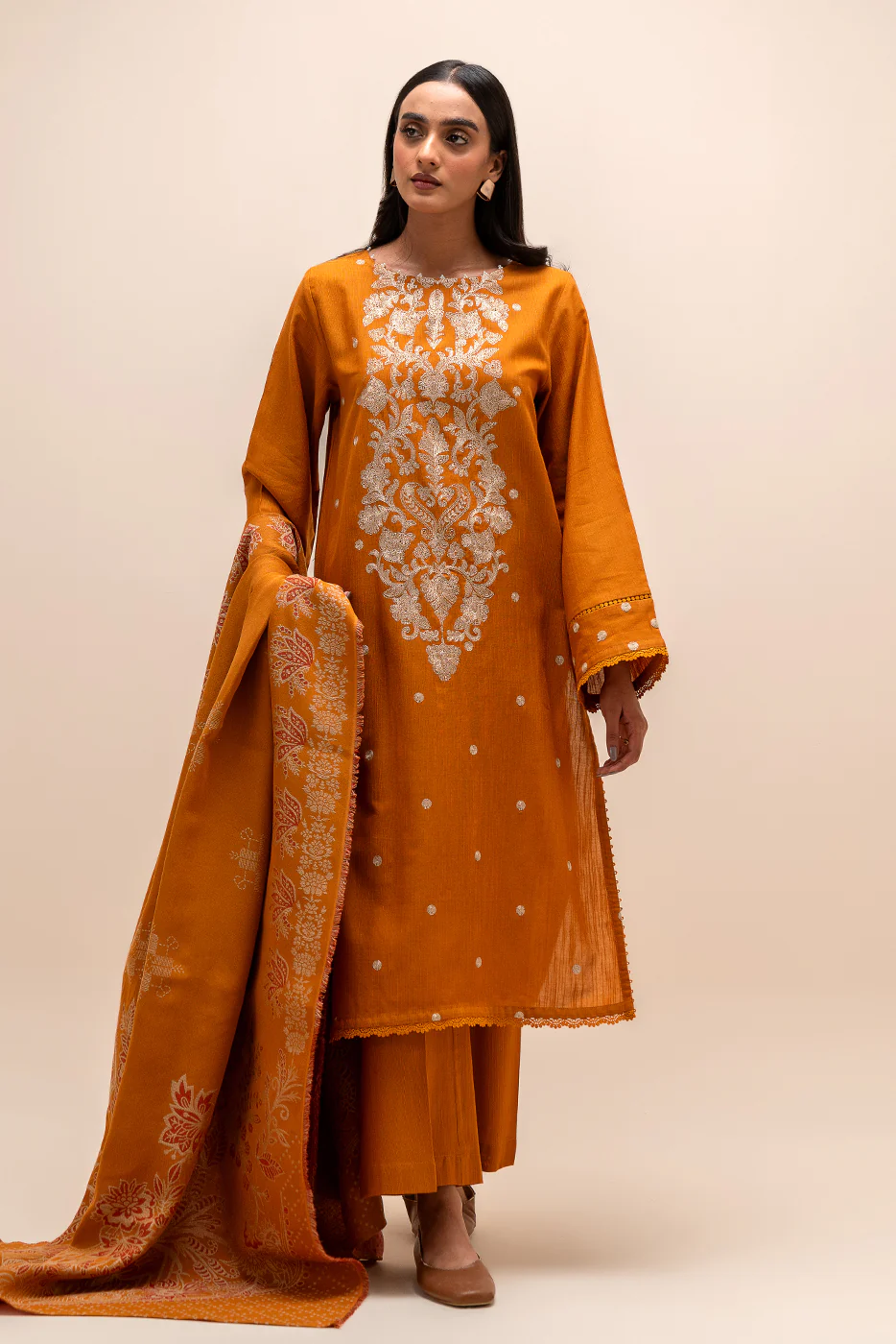3 PIECE EMBROIDERED KHADDAR SUIT-MEDALLION LACE (UNSTITCHED) - Image 3