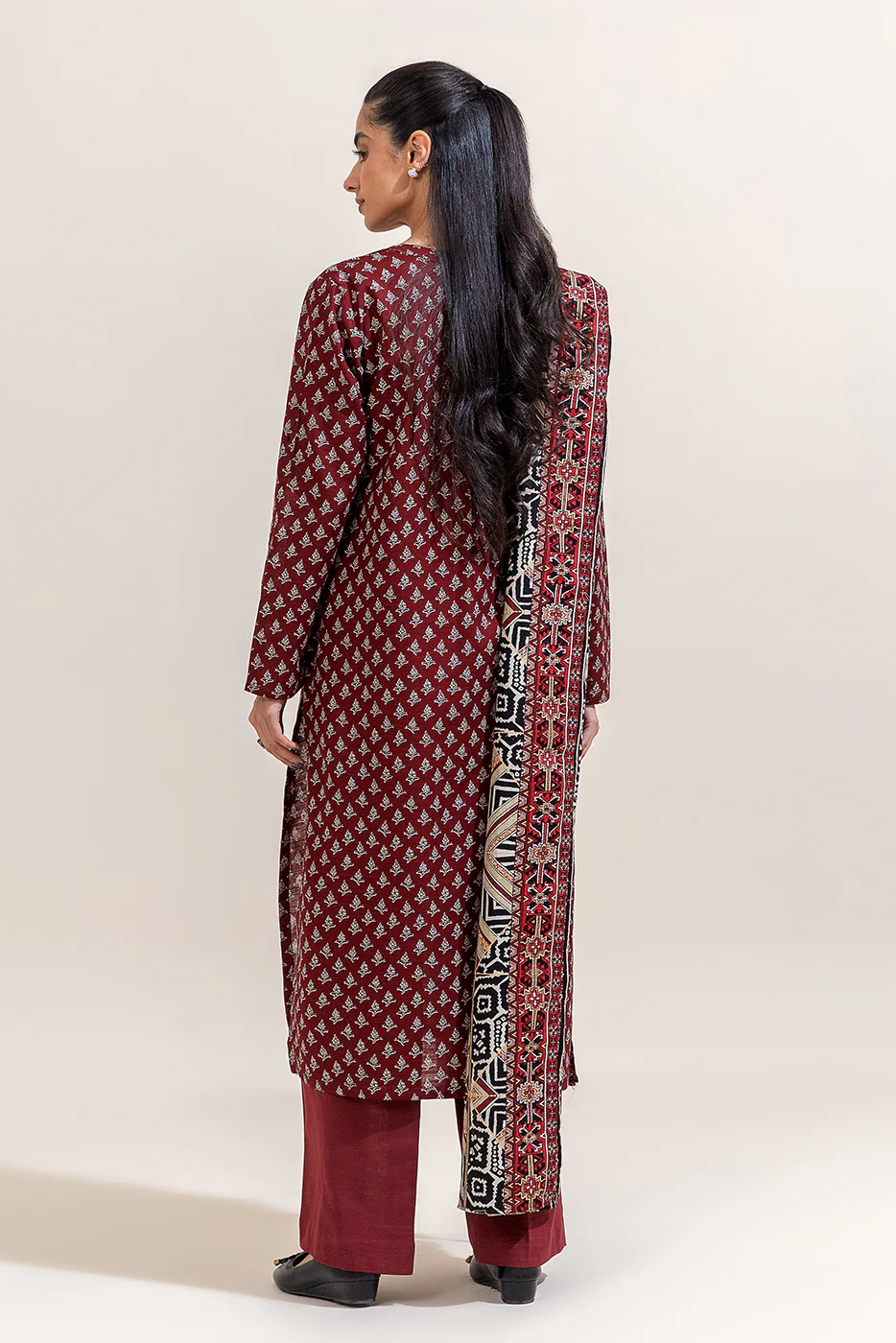 2 PIECE PRINTED KHADDAR SUIT-GARNET DUST (UNSTITCHED) - Image 5
