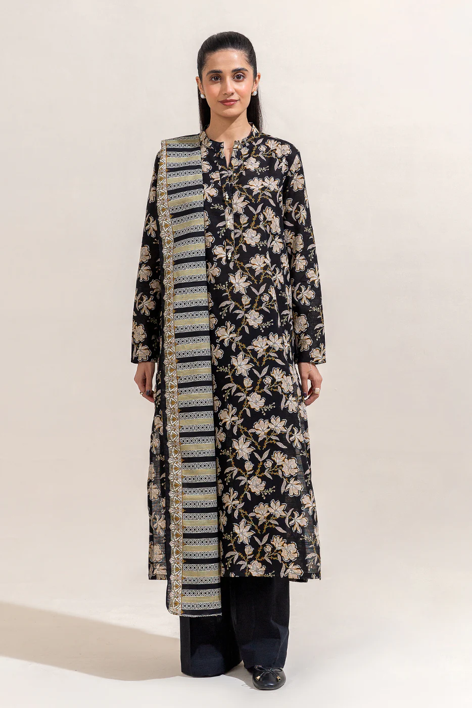 2 PIECE PRINTED KHADDAR SUIT-PEBBLE  AURA (UNSTITCHED) - Image 5