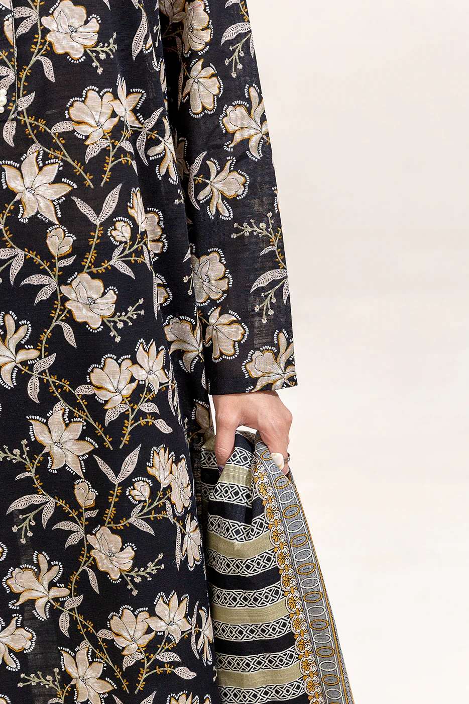 2 PIECE PRINTED KHADDAR SUIT-PEBBLE  AURA (UNSTITCHED) - Image 6