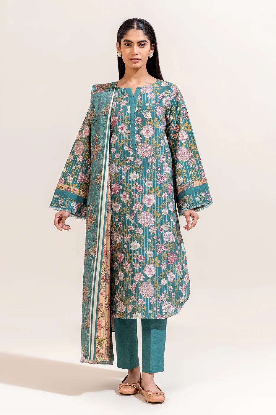 3 PIECE PRINTED KHADDAR SUIT-TURQOOISE GLOOM (UNSTITCHED) - Image 2