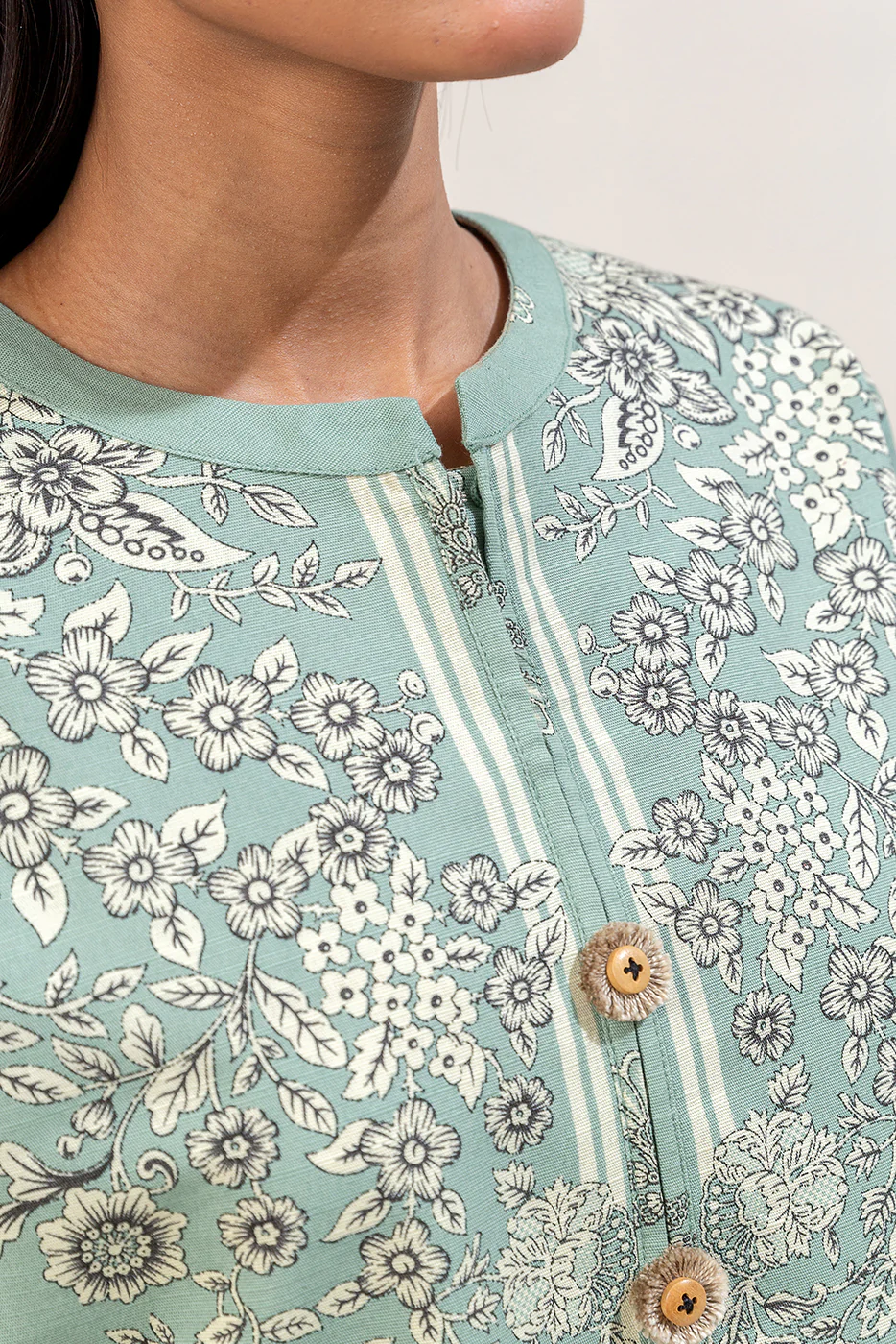 3 PIECE PRINTED KHADDAR SUIT-MINT BLISS (UNSTITCHED) - Image 4