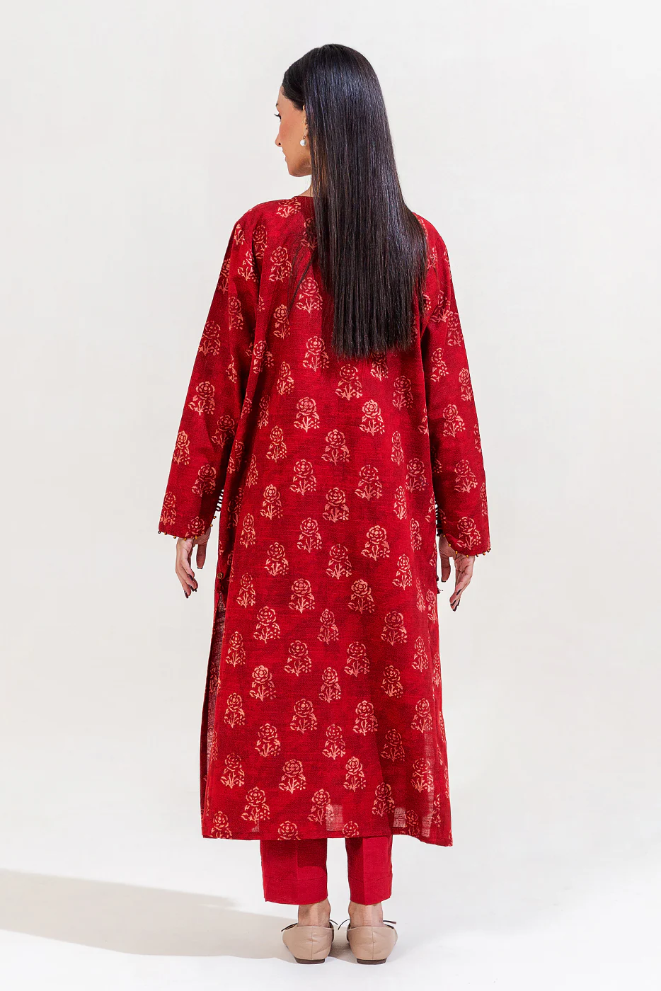 2 PIECE EMBROIDERED KHADDAR SUIT-SCARLET GEM (UNSTITCHED) - Image 3
